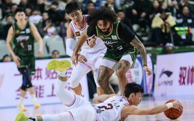 关于詹姆斯CBA外援新规再成焦点的信息